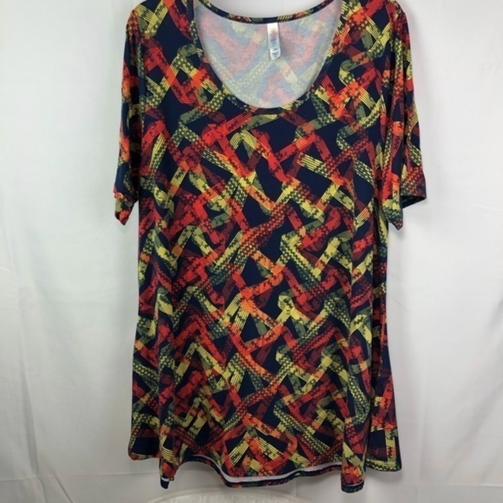 LULAROE Size 2XL Simply Comfortable Top. EUC.